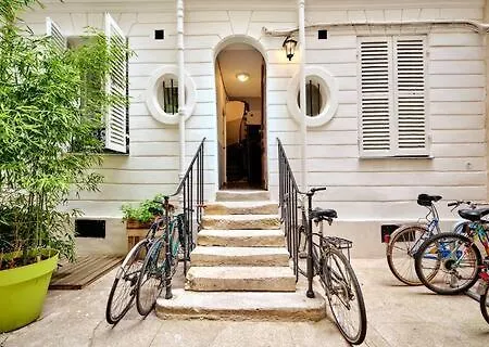 Apartment ☆ 2' De Montmartre☆ Studio Acces Cour